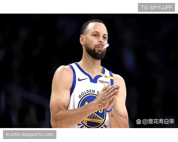 国王进攻节奏掌控 福克斯推转换与小萨博尼斯落阵地平衡